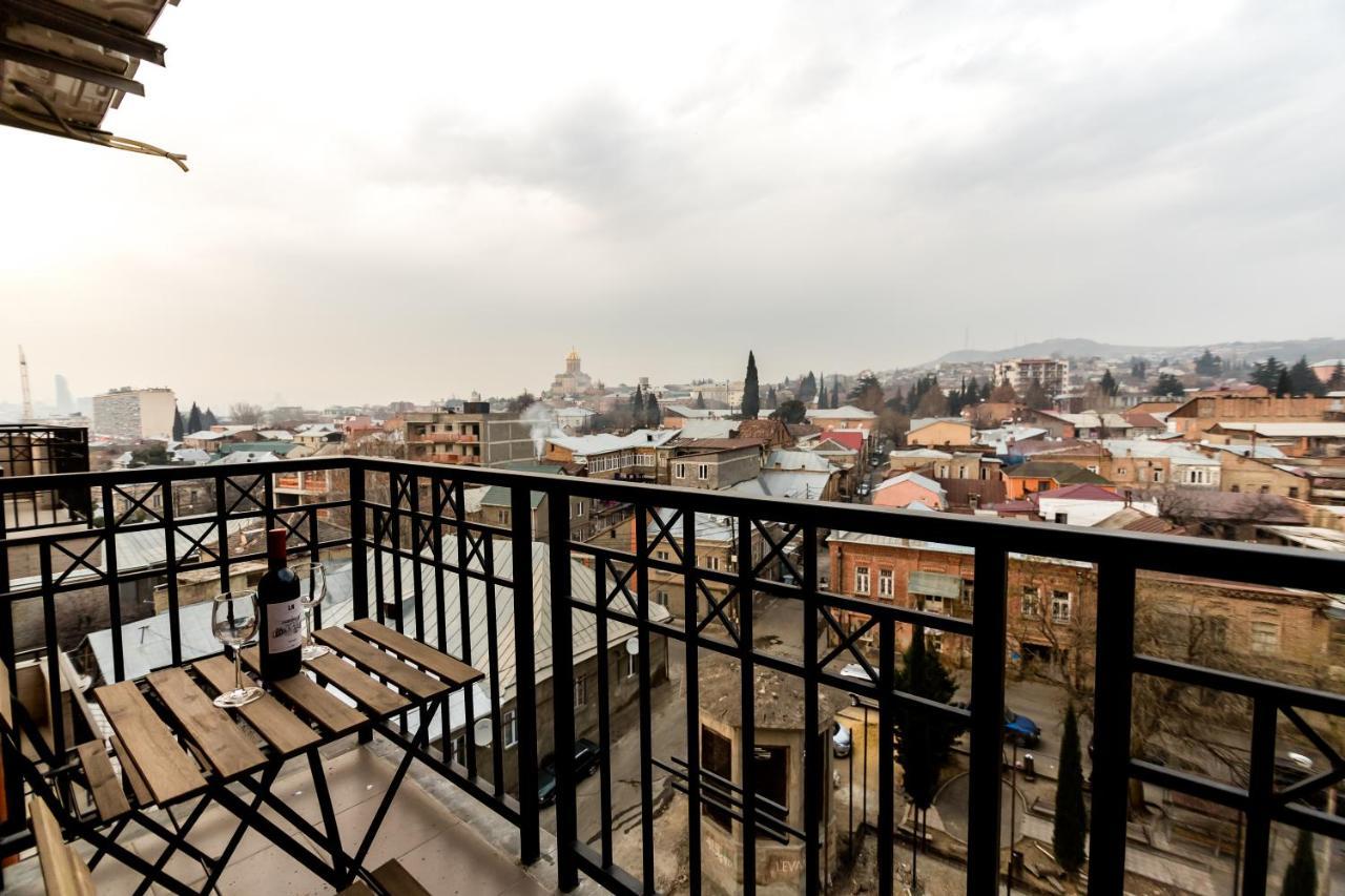 Modern Avlabari In Old Town Apartment Tbilisi Exterior photo